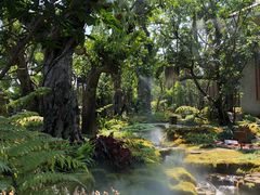 -Chom Cafe and Restaurant