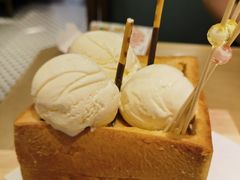 面包遇上冰激凌-新发现(复地活力城店)