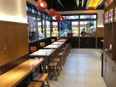 -呼啦面馆·头牌豌杂面(爱琴海店)