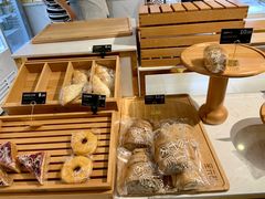 -金元朗(航空新城店)
