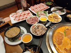 -沸炉重庆老火锅(军事博物馆店)