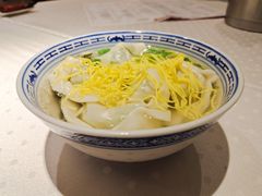 弄堂荠菜馄饨-上海小南国(仲盛世界商城店)