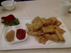 干炸响铃-忆江南酒店(交通大学咸宁路地铁站店)