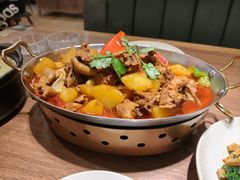 大盘鸡自带皮带面-贯贯吉·清真餐厅(浙江中路店)