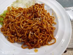 -鸡遇虾煲干锅火锅(小寨金莎店)