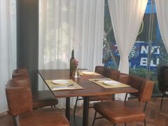 靠窗位-Magnet磁食(同德店)