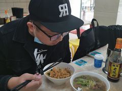 -华威达牛庄(黄埔大道西店)