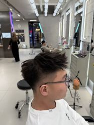 -Z.X HAIR SALON张新美业