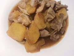 土豆炖猪软骨-前海沿·青岛菜(李沧万达店)