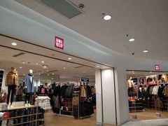 -优衣库(上海虹口龙之梦店)