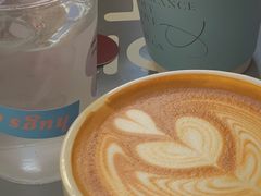 -HUGS coffee(东区店)