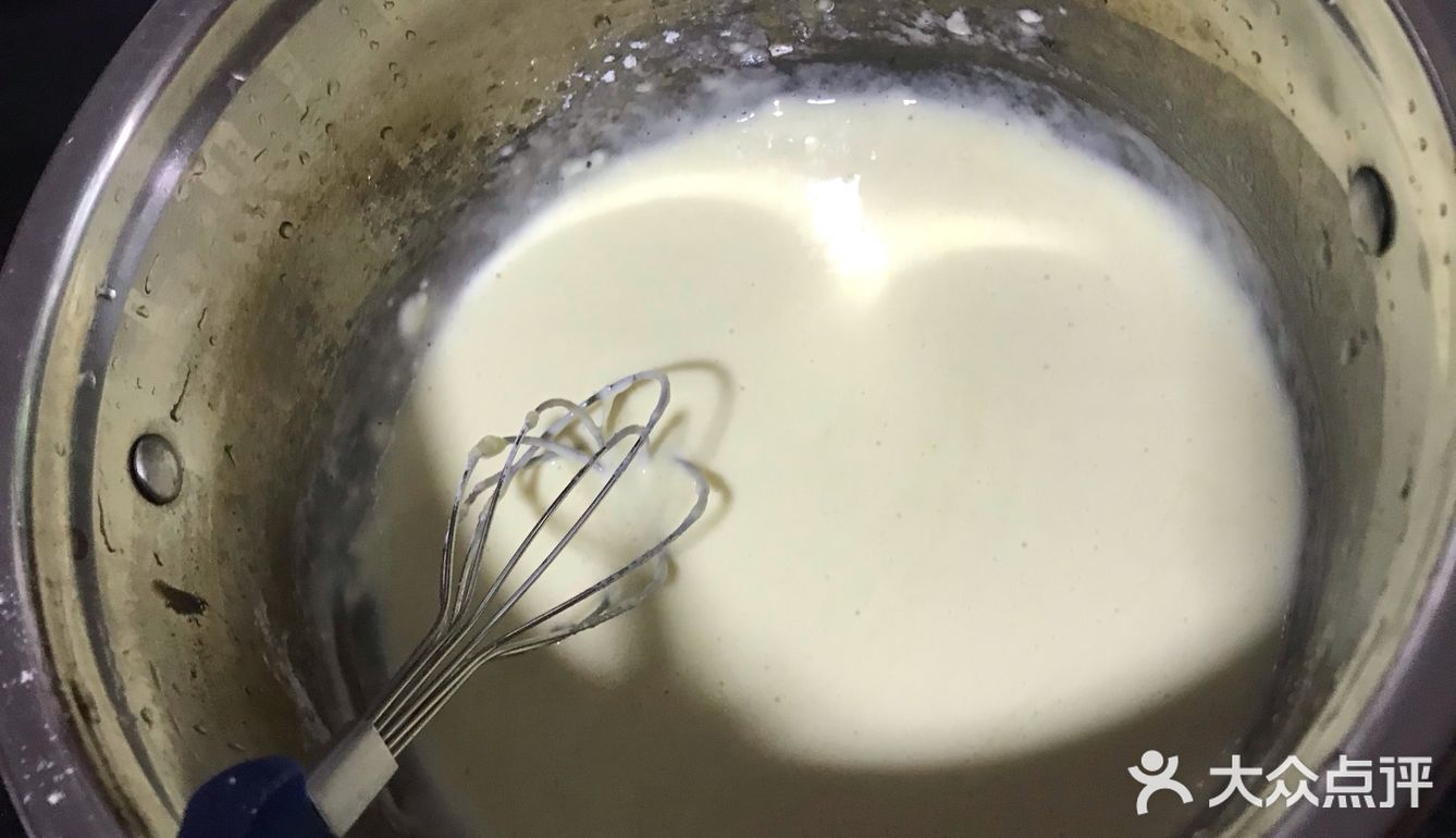 快手营养早餐系列之  黑芝麻鸡蛋煎饼卷