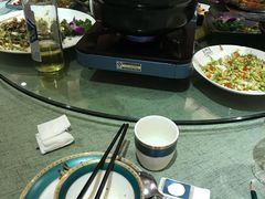 -香巴拉云南餐厅(华莱坞店)