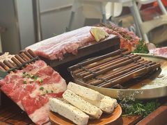 -轻烧烤肉(光谷步行街店)
