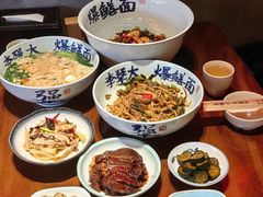 -李犟大爆鳝面·手工蟹黄包(湖滨西湖店)