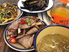 -三镇卤货二公司(汉街店)