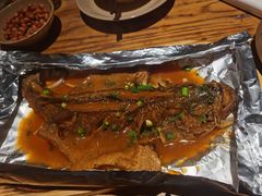 铁板锡纸鲈鱼-龙头烤羊排•烤全羊•精酿扎啤(厦滘店)