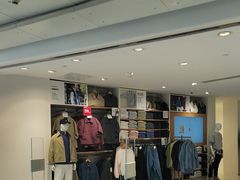 -优衣库(北京万柳华联购物中心店)