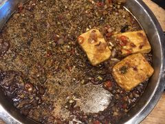 -河畔春天时尚餐厅