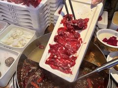 -来龍儿鲜切牛肉自助老火锅