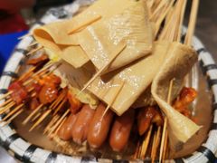 -马路边边串串香(苗栗路店)
