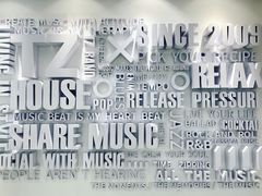 -TZ House音乐现场(来福士中心店)