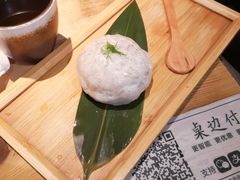 手工虾滑-湊湊火锅·茶憩(杭州湖滨银泰in77店)