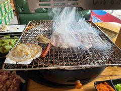 -合易泓烤肉·海肠捞饭(火车站店)