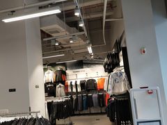 -阿迪达斯(八方汇精品优惠店)