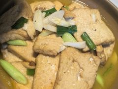 -三湘四水正宗湘菜(君峰路店)