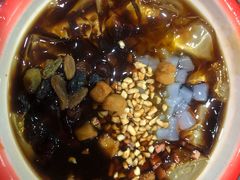冰粉-爆炸头阿姨小四川正宗川味小吃(无任何分店)
