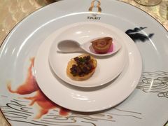 原汁鲍鱼羊肚菌鸡粒酥-8餐厅(新葡京酒店)