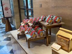 -白天鹅宾馆·美食屋