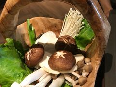 -捞王锅物料理(上海世茂广场店)