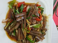 -覃记海鲜美食餐厅