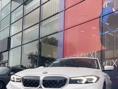 -上海宝诚中环BMW·MINI4S店