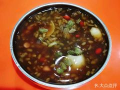 -清真老铁家灌汤包