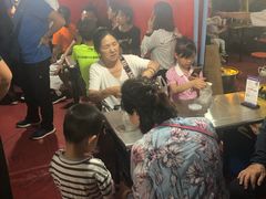 等位区-清真老马家国华牛奶鸡蛋醪糟(正宁路店)