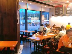 大堂-老妈米线(港龙店)