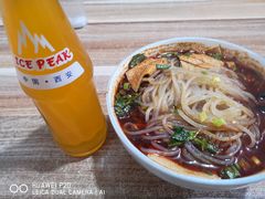 -老字号杨坡红油米线腊汁肉夹馍(东四道巷店)