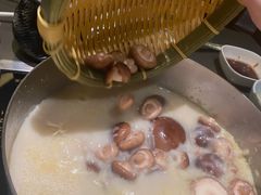 胡椒猪肚鸡-捞王锅物料理(上海世茂广场店)