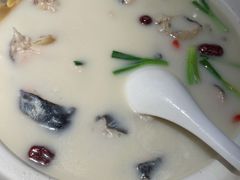 -老阿爸鲜鱼土菜(昆山花桥店)