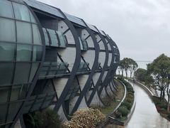 -上海滴水湖皇冠假日酒店