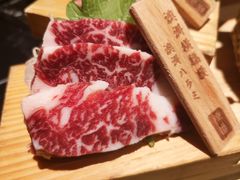 -山川小町·极番烧肉(新地假日广场店)