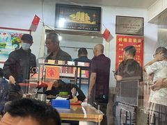 -伟伟羊杂馆