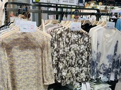 -胖东来生活广场(健康路店)