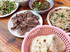 招牌羊肉汤-三中高皇羊肉馆