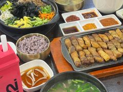 -釜山豚骨汤饭(芝罘万达广场店)