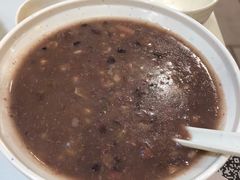 莲子红豆沙-咬不得高祖生煎·简餐(高银街店)