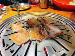 -老炉家木炭烤肉(长江国际店)